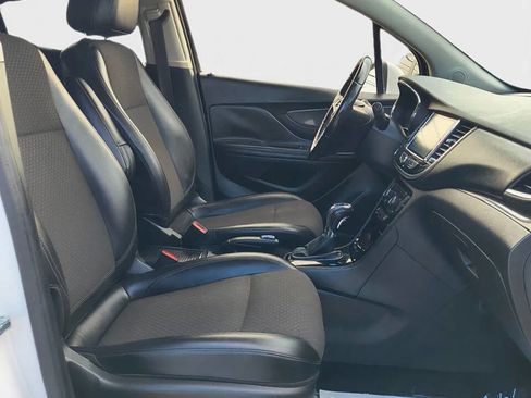 Used 2019 Buick Encore Preferred w/ Safety Package image 13