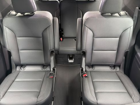 New 2026 Chevrolet Traverse LT image 29