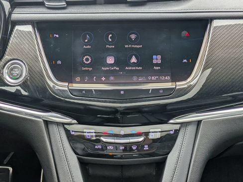Used 2020 Cadillac XT6 Sport AWD/4WD image 29