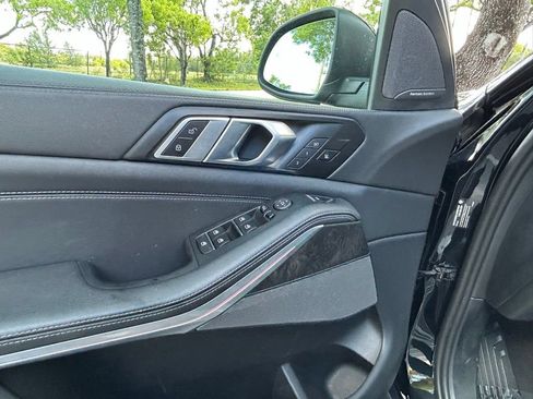 Used 2024 BMW X5 xDrive40i AWD/4WD image 16