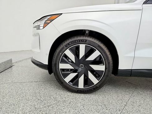 New 2026 Volvo EX90 Ultra AWD/4WD image 25