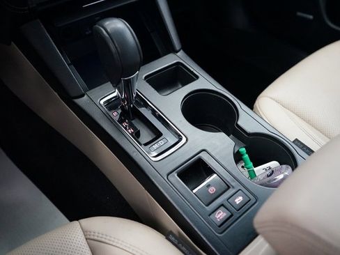 Used 2018 Subaru Outback 2.5i Limited image 40