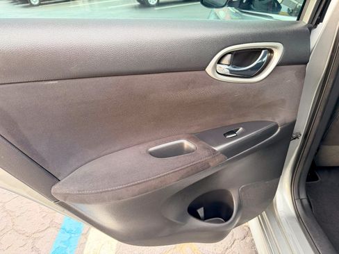 Used 2014 Nissan Sentra SR w/ SR Driver Package FWD image 31
