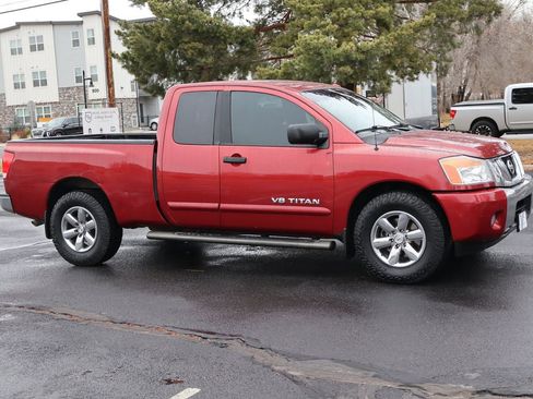 Used 2013 Nissan Titan SV w/ SV Value Truck Pkg image 2