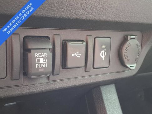 Used 2023 Toyota Tacoma TRD Off-Road AWD/4WD image 29