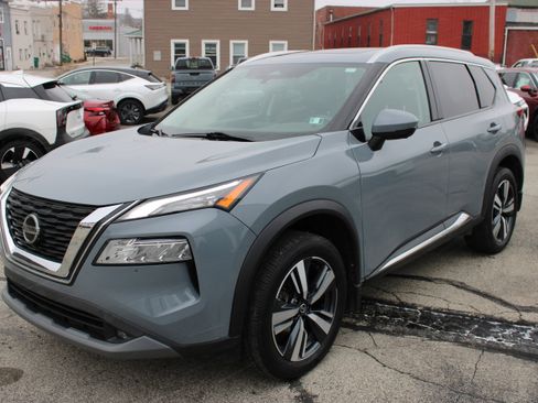 Certified 2021 Nissan Rogue SL image 1