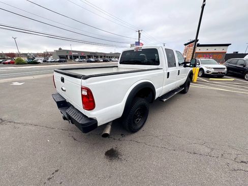 Used 2015 Ford F250 XLT image 39