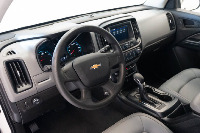 Used 2022 Chevrolet Colorado W/T RWD image 3