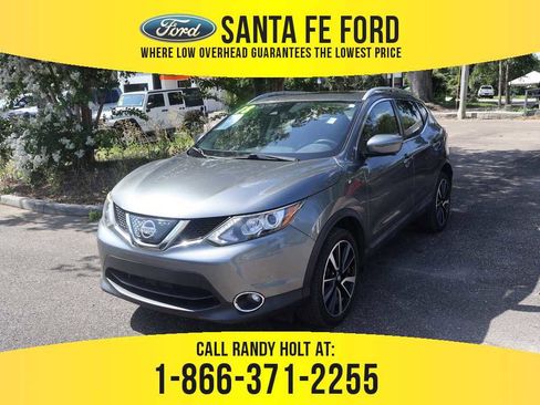 Used 2018 Nissan Rogue Sport SL w/ SL Premium Package FWD image 1