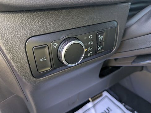 Used 2023 Ford Escape ST-Line image 14