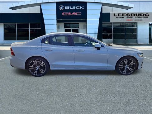 Used 2020 Volvo S60 T6 Inscription image 8