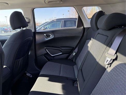 Used 2023 Kia Soul EX image 16