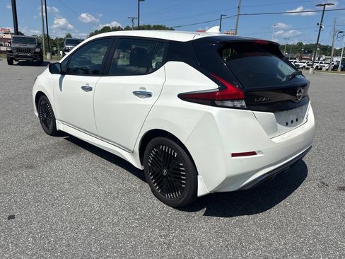 Used 2023 Nissan Leaf SV Plus FWD image 5