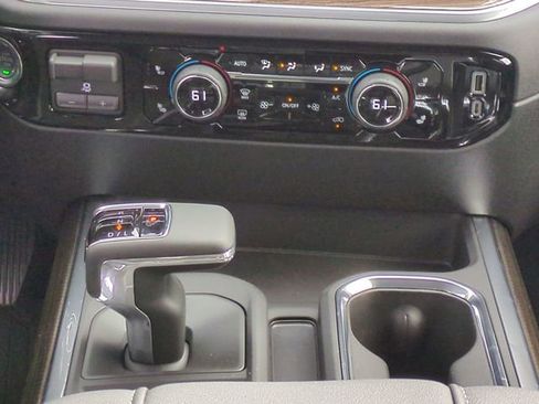 New 2026 Chevrolet Silverado 1500 LT w/ All Star Edition Plus AWD/4WD image 18