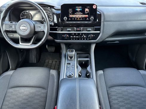 Used 2024 Nissan Pathfinder SV AWD/4WD image 13