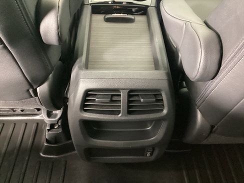 Used 2018 Honda Ridgeline RTL-E image 16