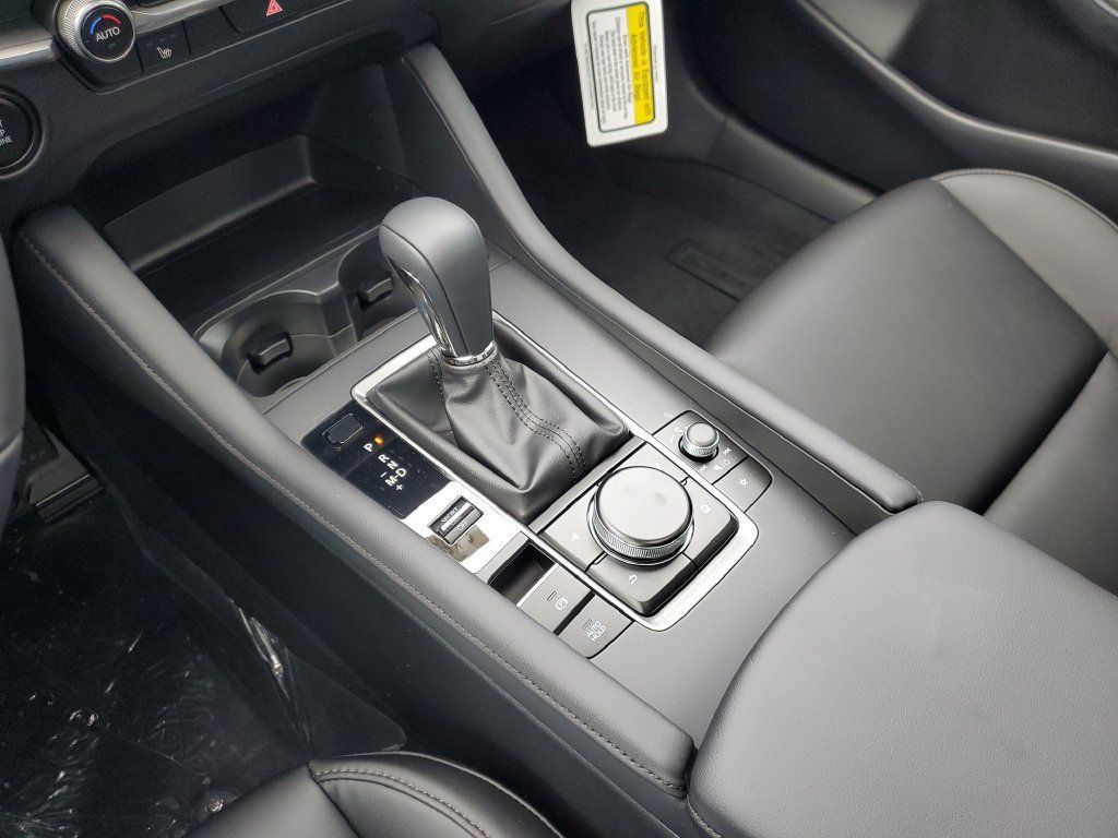 New 2026 MAZDA MAZDA3 s FWD image 26