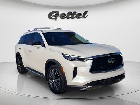 Used 2023 INFINITI QX60 Sensory w/ Cargo Package image 9