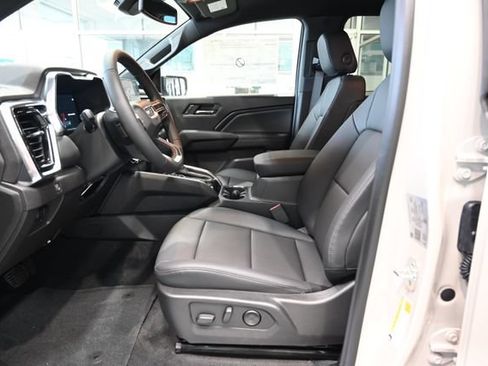 New 2026 GMC Canyon Elevation w/ Convenience Package AWD/4WD image 11