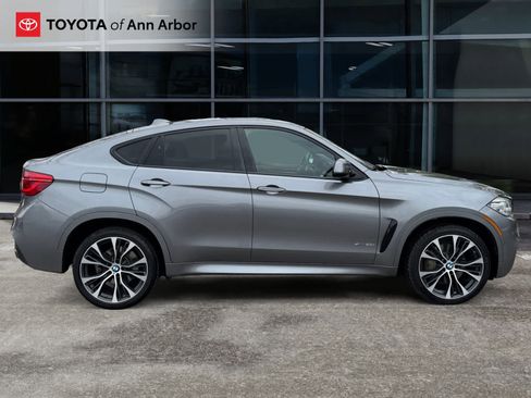 Used 2018 BMW X6 xDrive50i w/ M Sport Package image 13
