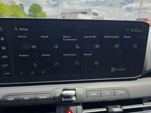 New 2026 Kia K4 GT-Line w/ GT-Line Sunroof Package image 24