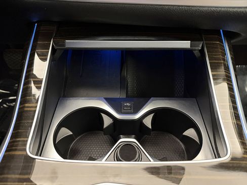 Used 2023 BMW X7 xDrive40i w/ Premium Package image 50