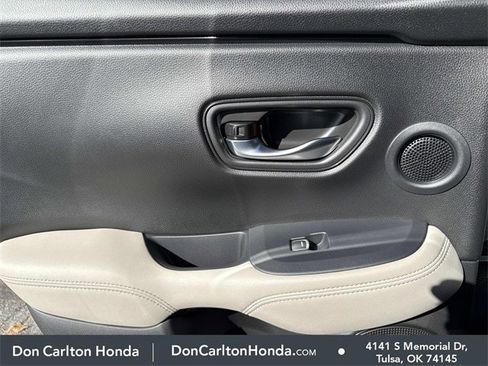 Certified 2025 Honda HR-V EX-L image 15