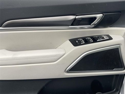 New 2025 Kia Telluride S image 29