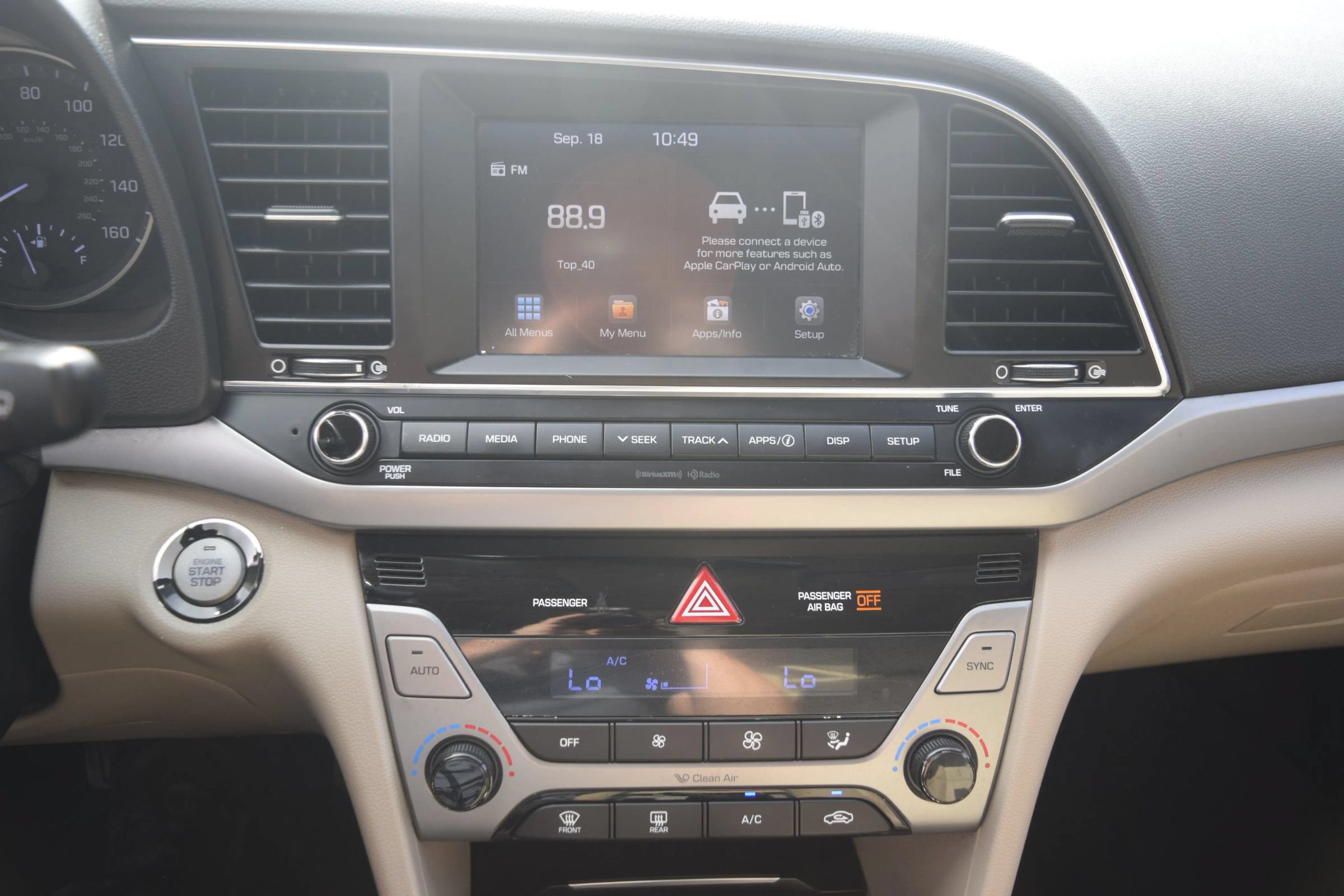 Used 2017 Hyundai Elantra Value Edition FWD image 11