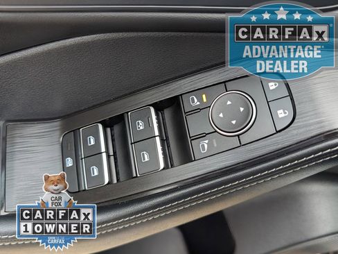 Used 2025 Nissan Rogue SL w/ SL Premium Package AWD/4WD image 18