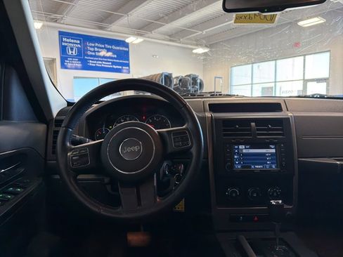 Used 2012 Jeep Liberty Sport w/ Popular Equipment Group RWD image 5