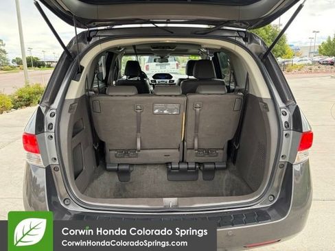 Used 2016 Honda Odyssey Touring Elite image 19