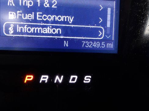 Used 2017 Ford Taurus SE image 15