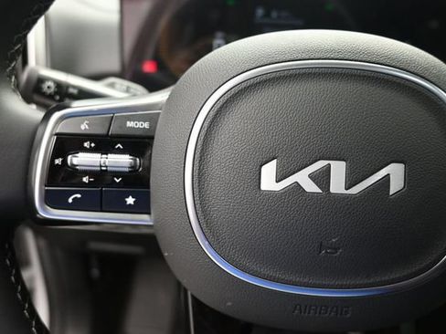 Used 2025 Kia Sorento S w/ Panoramic Sunroof Package FWD image 15