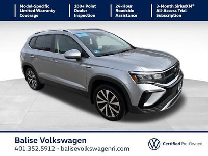 Certified 2023 Volkswagen Taos SE w/ Panoramic Sunroof Package