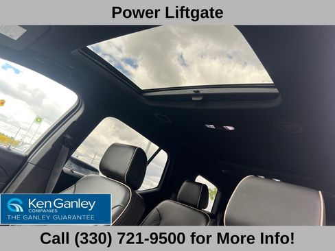 Used 2023 Chevrolet Traverse Premier w/ Redline Edition AWD/4WD image 42