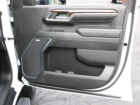 Used 2024 GMC Sierra 2500 SLT w/ SLT Convenience Package AWD/4WD image 29