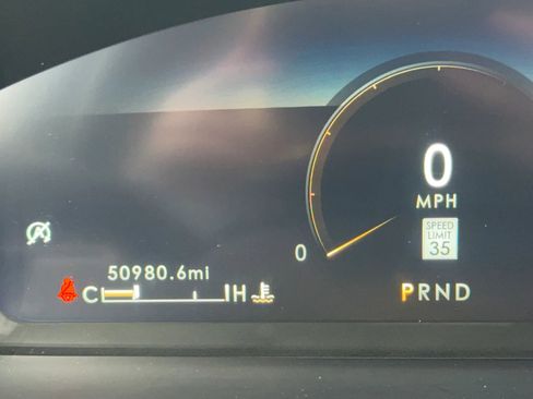 Used 2021 Lincoln Corsair Reserve image 15