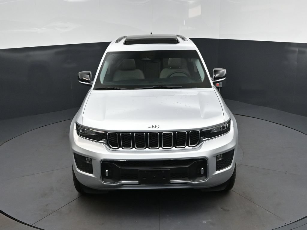 Used 2023 Jeep Grand Cherokee Overland RWD image 37