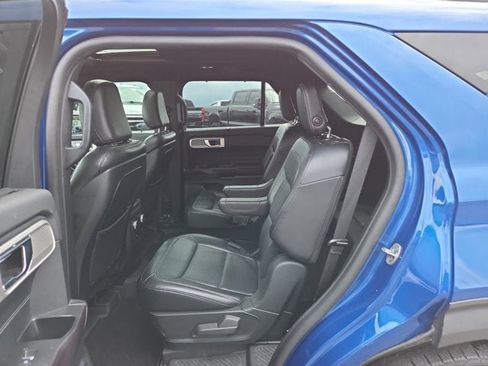 Used 2020 Ford Explorer Limited w/ Class III Trailer Tow Package image 12