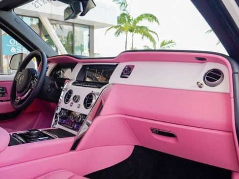 Used 2024 Rolls-Royce Cullinan image 84