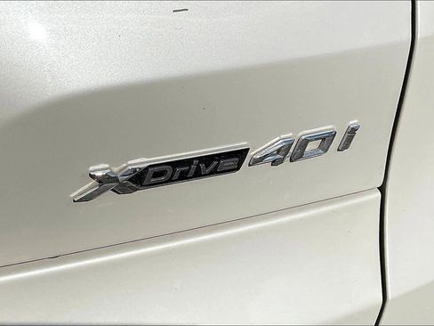 Used 2022 BMW X5 xDrive40i w/ Premium Package image 8