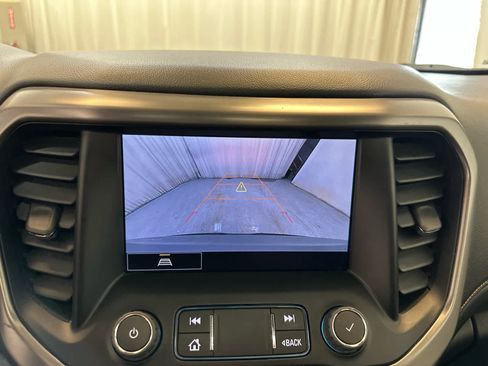 Used 2023 GMC Acadia AT4 AWD/4WD image 18