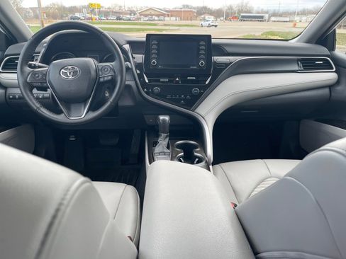 Certified 2023 Toyota Camry SE w/ Cold Weather Package FWD image 12