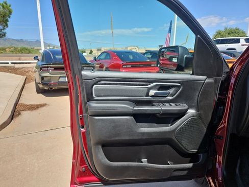 Used 2022 RAM 1500 Big Horn AWD/4WD image 11