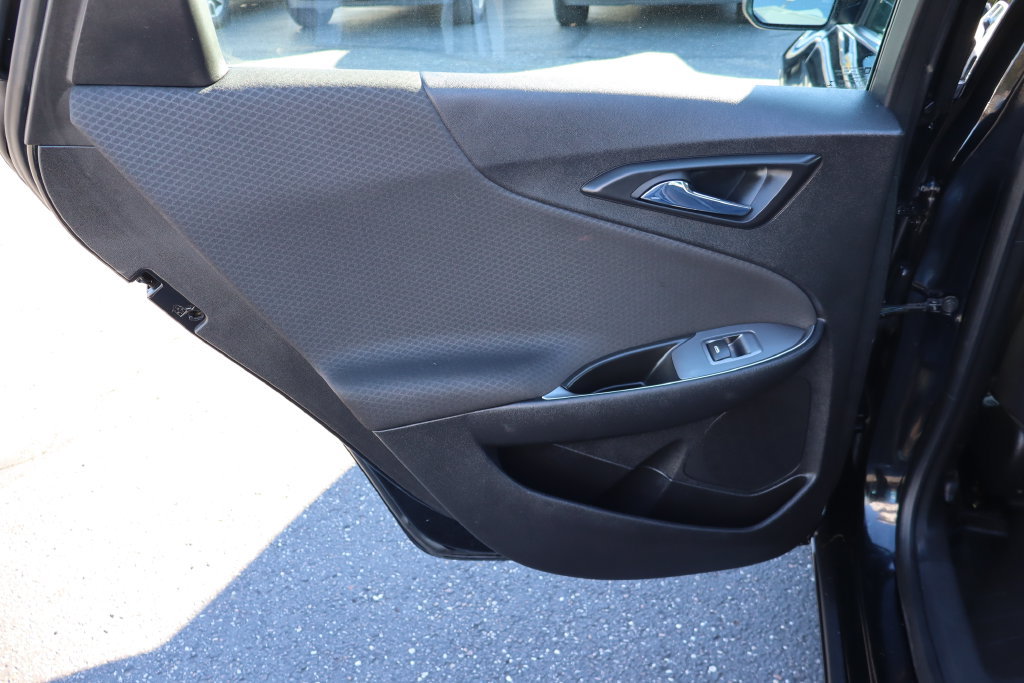 Used 2016 Chevrolet Malibu LT FWD image 26
