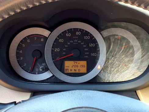 Used 2010 Toyota RAV4 Limited image 25