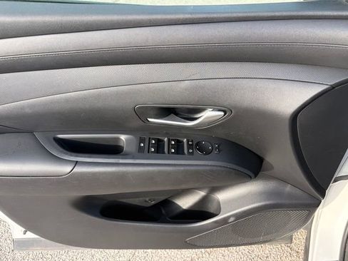 Used 2025 Hyundai Tucson SEL image 8
