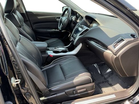 Used 2018 Acura TLX V6 SH-AWD w/ Technology Pkg image 9