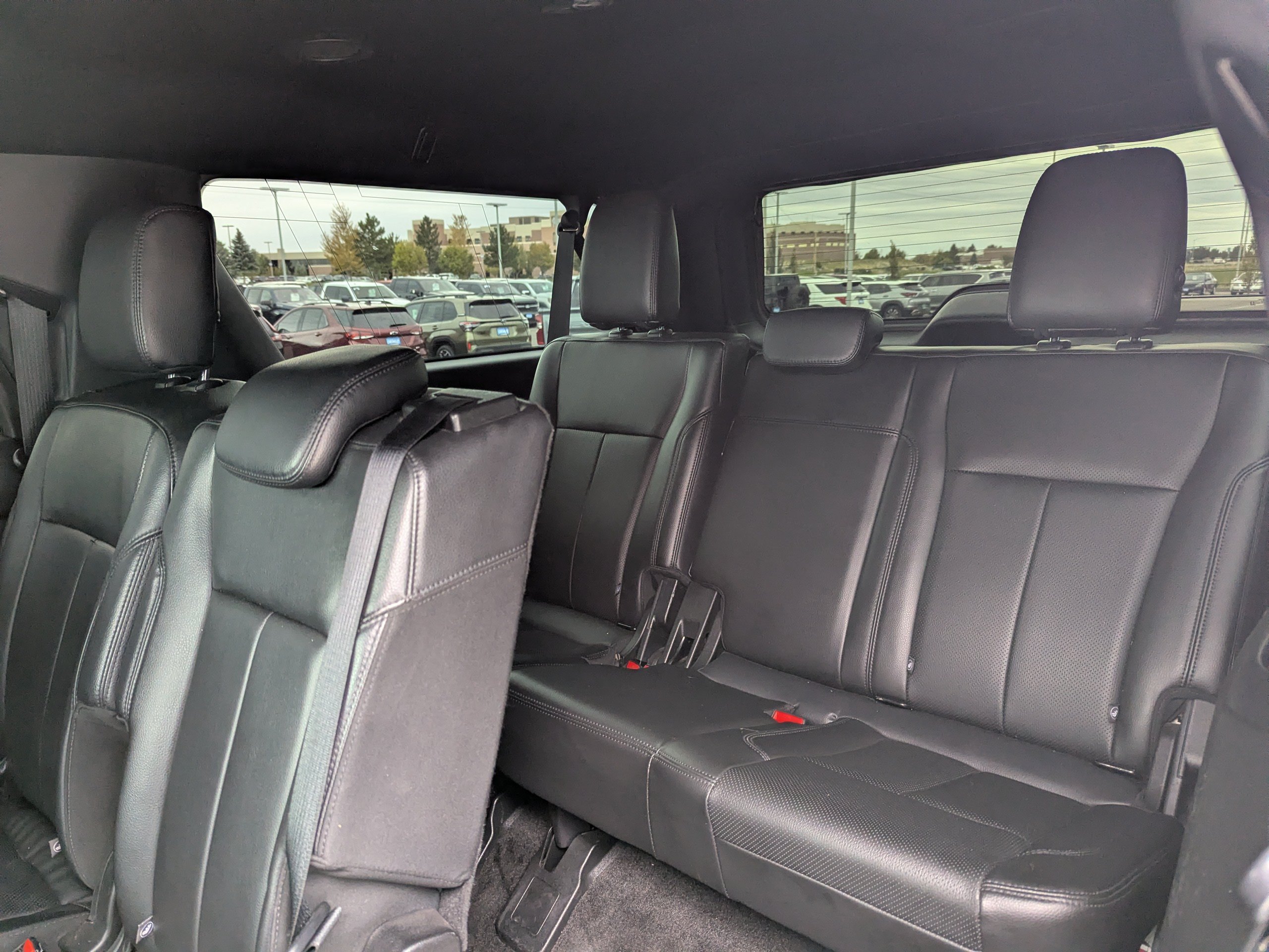 Used 2018 Ford Expedition Max XLT w/ Equipment Group 201A AWD/4WD image 27